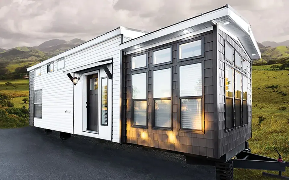 Kropf Industries (Kropf Park Model RVs) Canadian Series