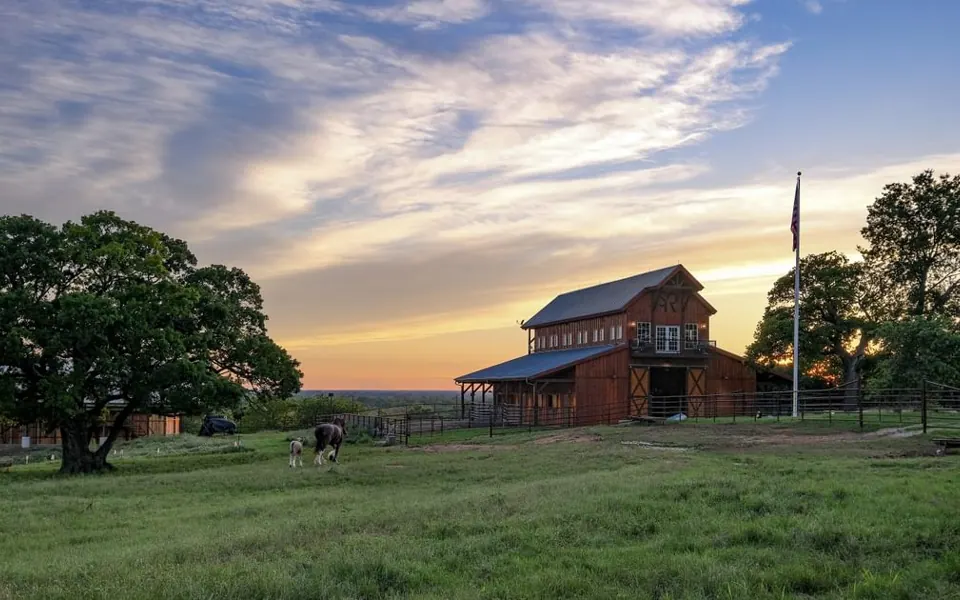 Sand Creek Post & Beam (a Timberlyne brand) 